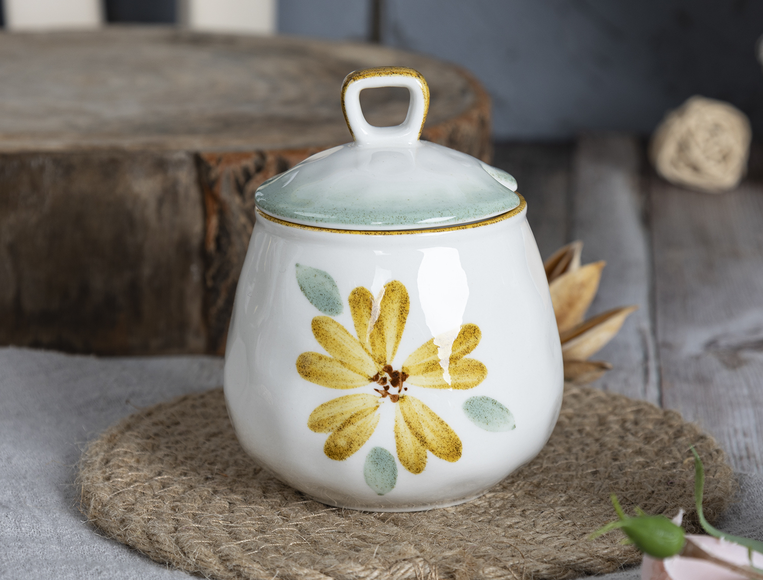 CHANGSHA HAPPY GO Elegant Embossed Fine Bone China Dinnerware Set with Matte Floral Motifs in Soft Green and Blue  |happygodinnerware.com