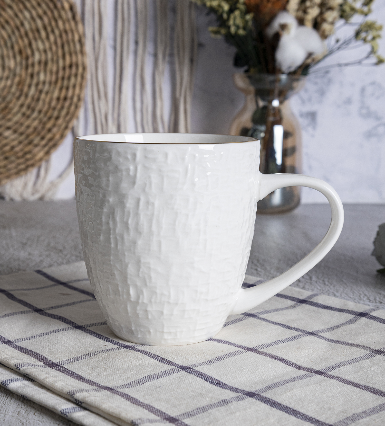 CHANGSHA HAPPY GO Gold Rim Woven Embossed Bone China Dinnerware |happygodinnerware.com