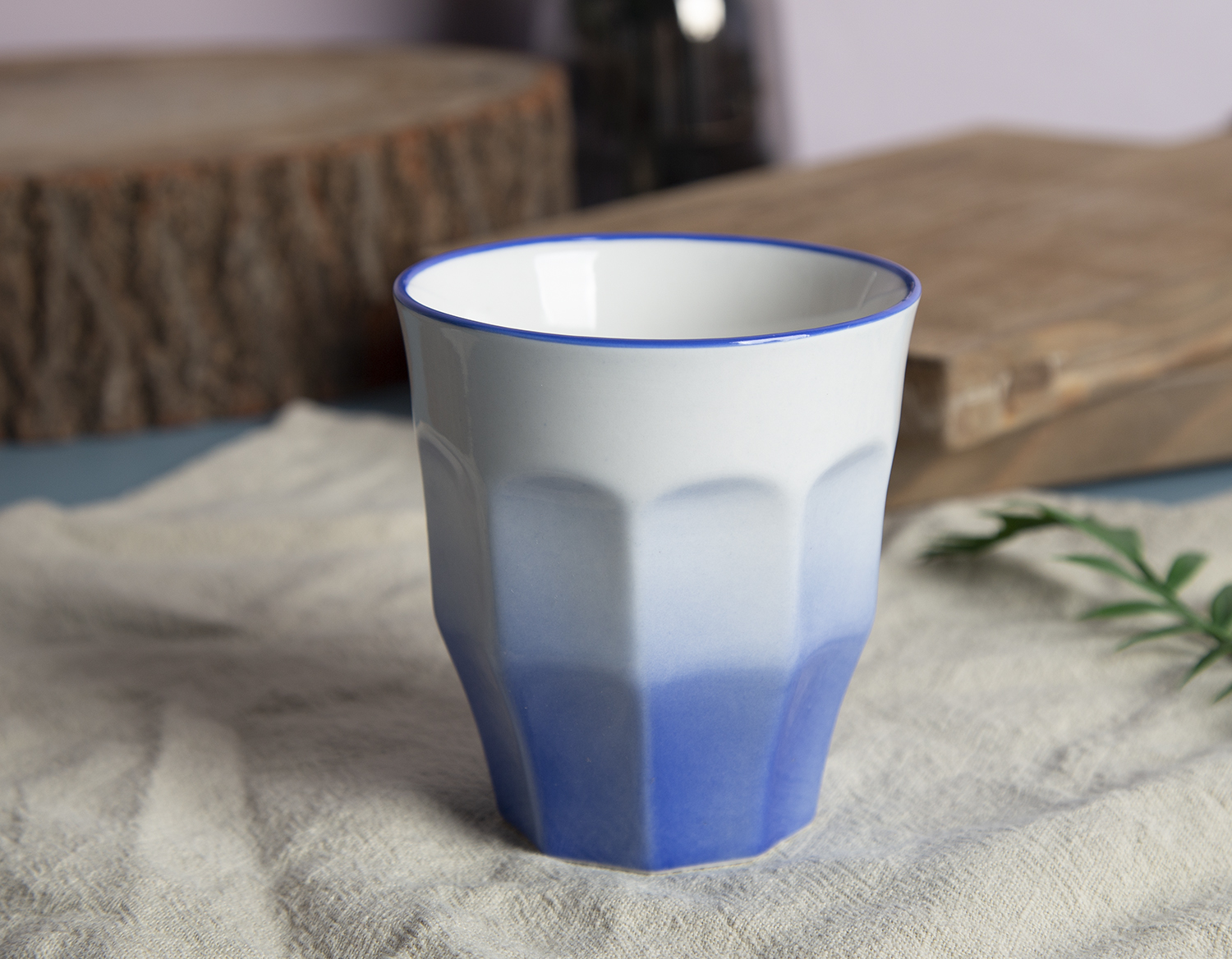 CHANGSHA HAPPY GO Gourd-Shaped Embossed Design New Bone China Mugs and Bowls |happygodinnerware.com