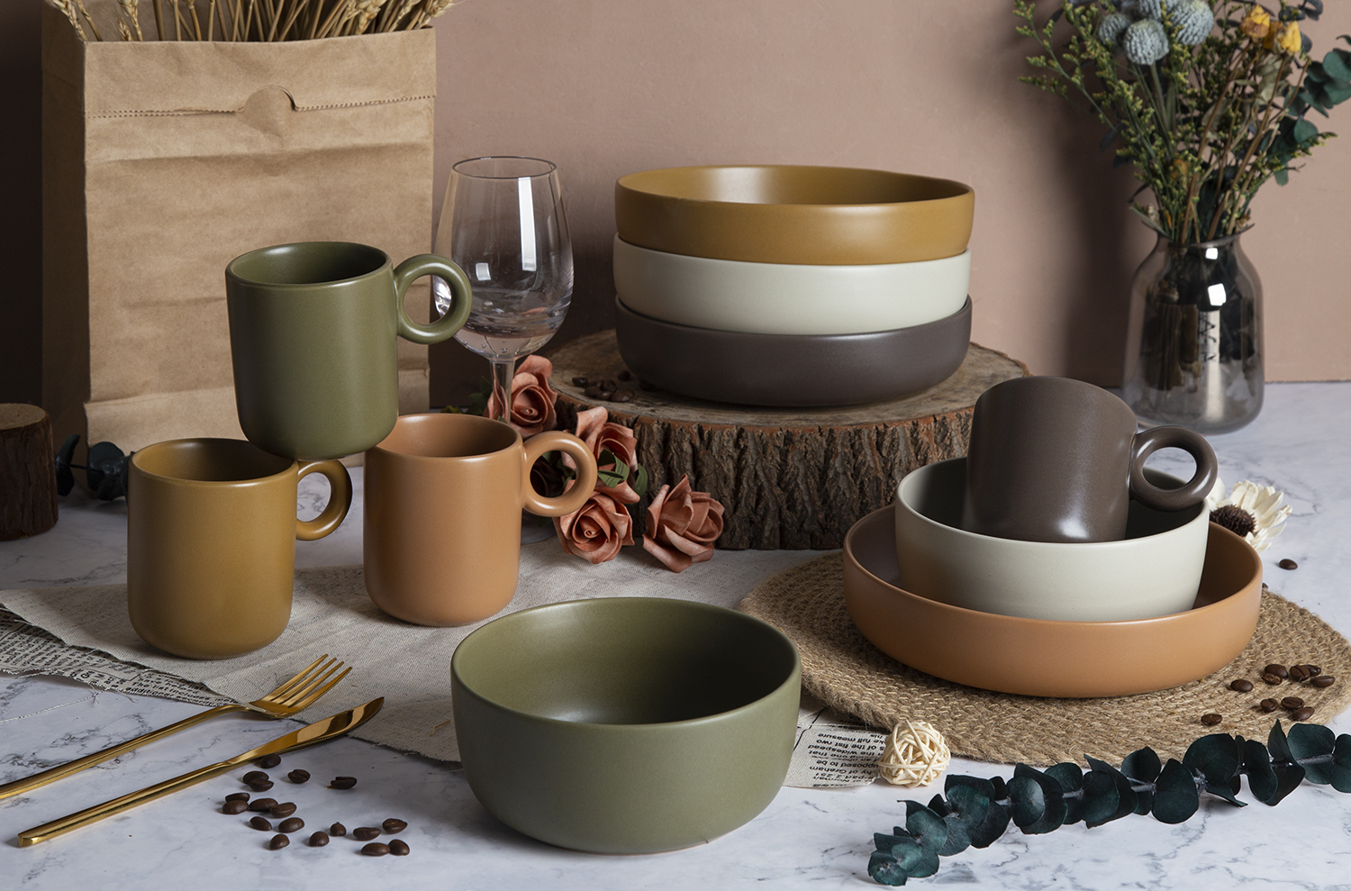CHANGSHA HAPPY GO Color Glaze Ceramic Tableware with Unique Color Combinations |happygodinnerware.com