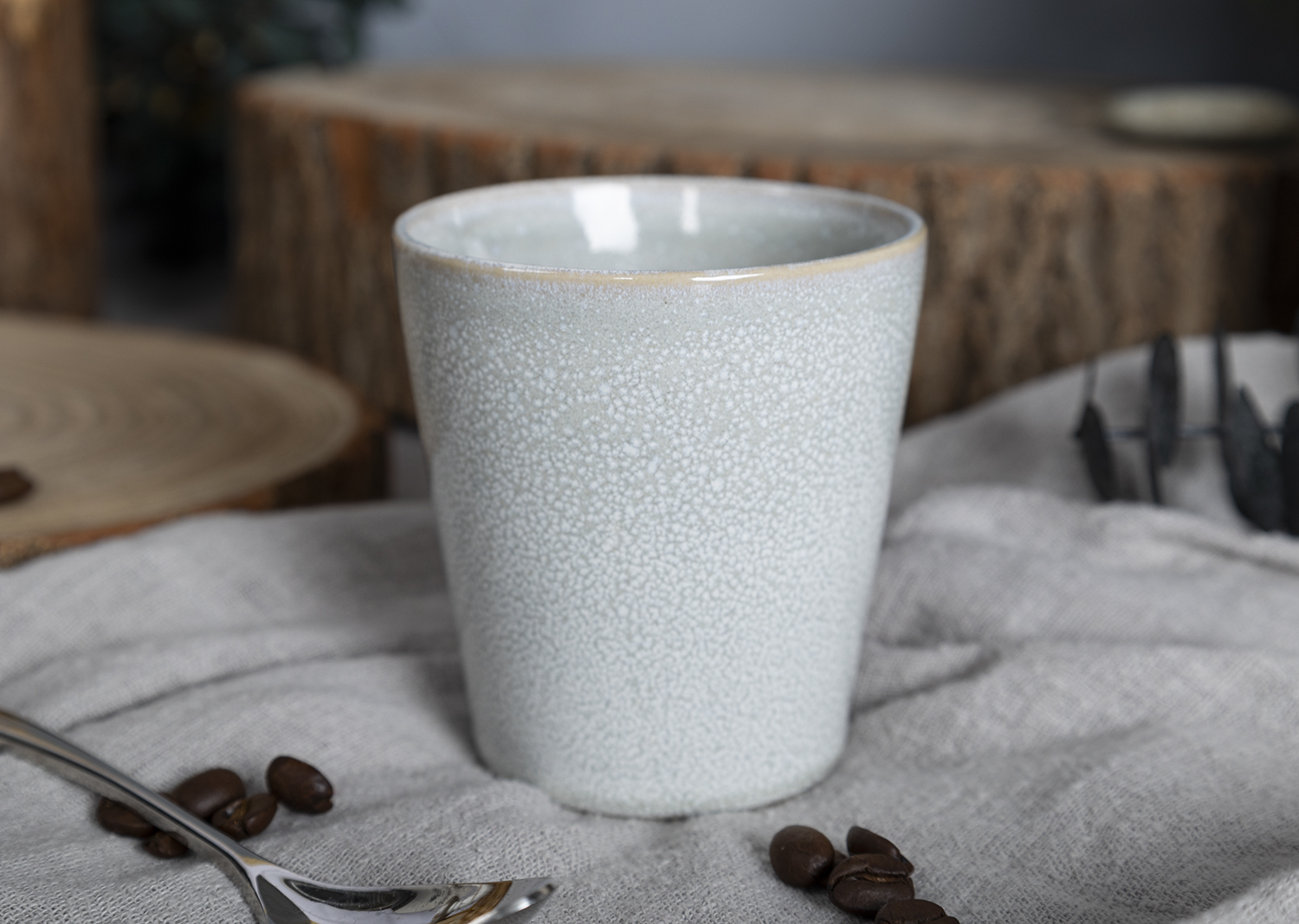 CHANGSHA HAPPY GO  Vintage Reactive Glaze Stoneware Handleless Cup Set for Modern Minimalist Lifestyle  |happygodinnerware.com