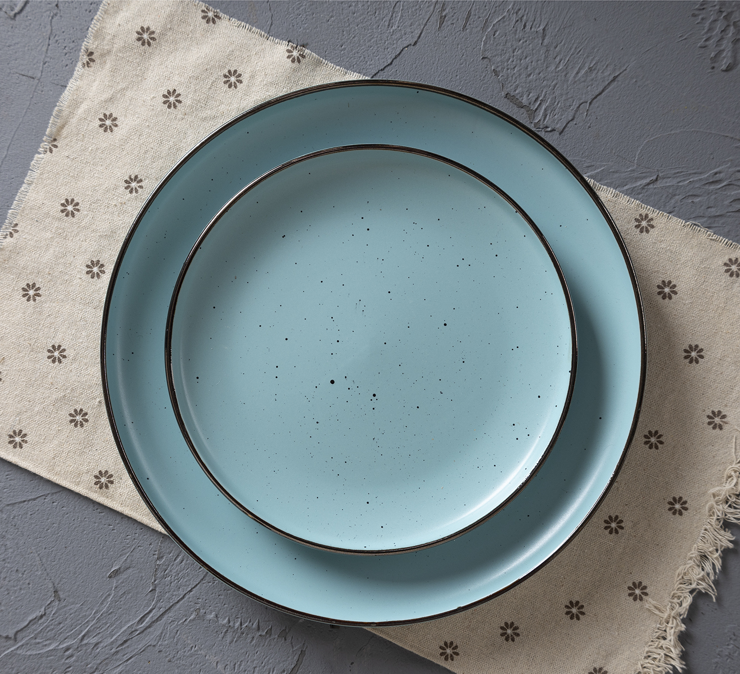 CHANGSHA HAPPY GO  Speckled Matte Blue Stoneware Tableware Set with Rustic Charm Finish |happygodinnerware.com