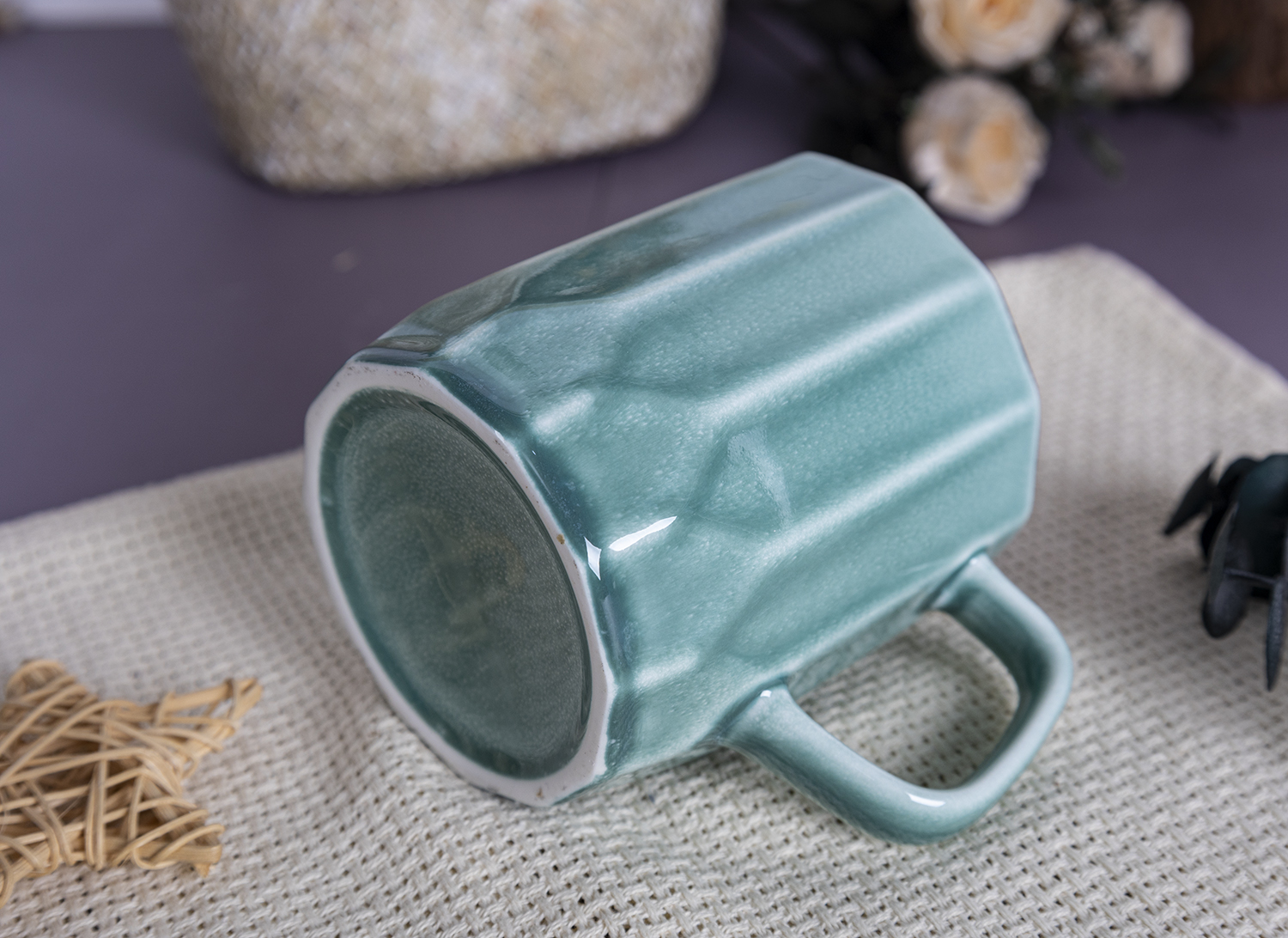 CHANGSHA HAPPY GO  Embossed Straight-Side Fine Bone China Mug with Reactive Glaze in Rich Earth Tones for Stylish Beverage Service |Dopamine Series Ceramics  |happygodinnerware.com