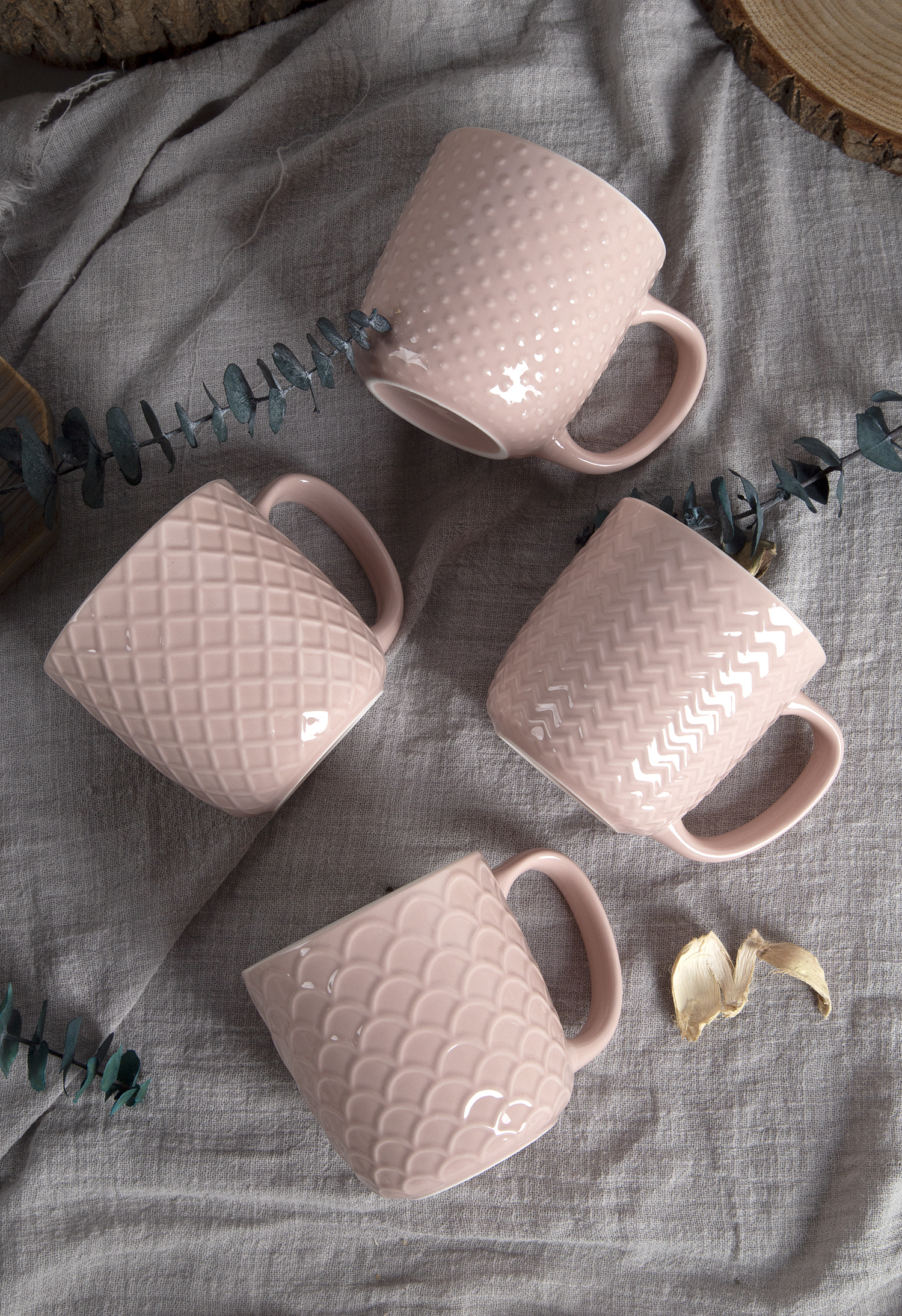 CHANGSHA HAPPY GO Pink Embossed Bone China Mugs – Glossy Color Glaze with Relief Texture Patterns |happygodinnerware.com