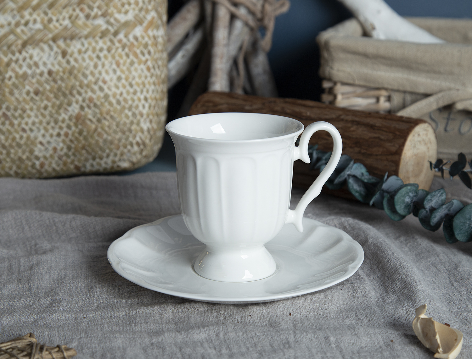​CHANGSHA HAPPY GO Elegant Embossed Bone China Tea Cup and Saucer Set |happygodinnerware.com
