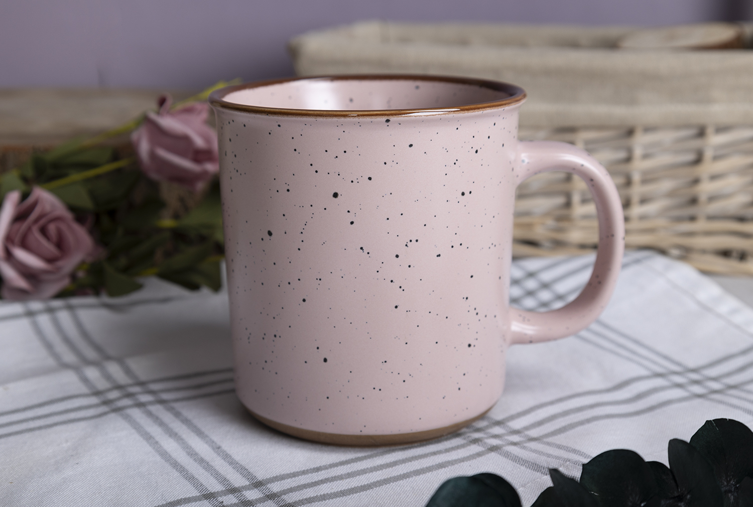 ​CHANGSHA HAPPY GO  Pastel Reactive Glaze Stoneware Mug and Bowl Collection for Nordic-Inspired Minimalist Table Setting |happygodinnerware.com