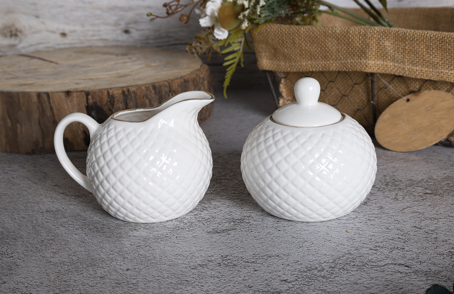 CHANGSHA HAPPY GO Gold-Trimmed, Diamond-Embossed New Bone China Collection | happygodinnerware.com