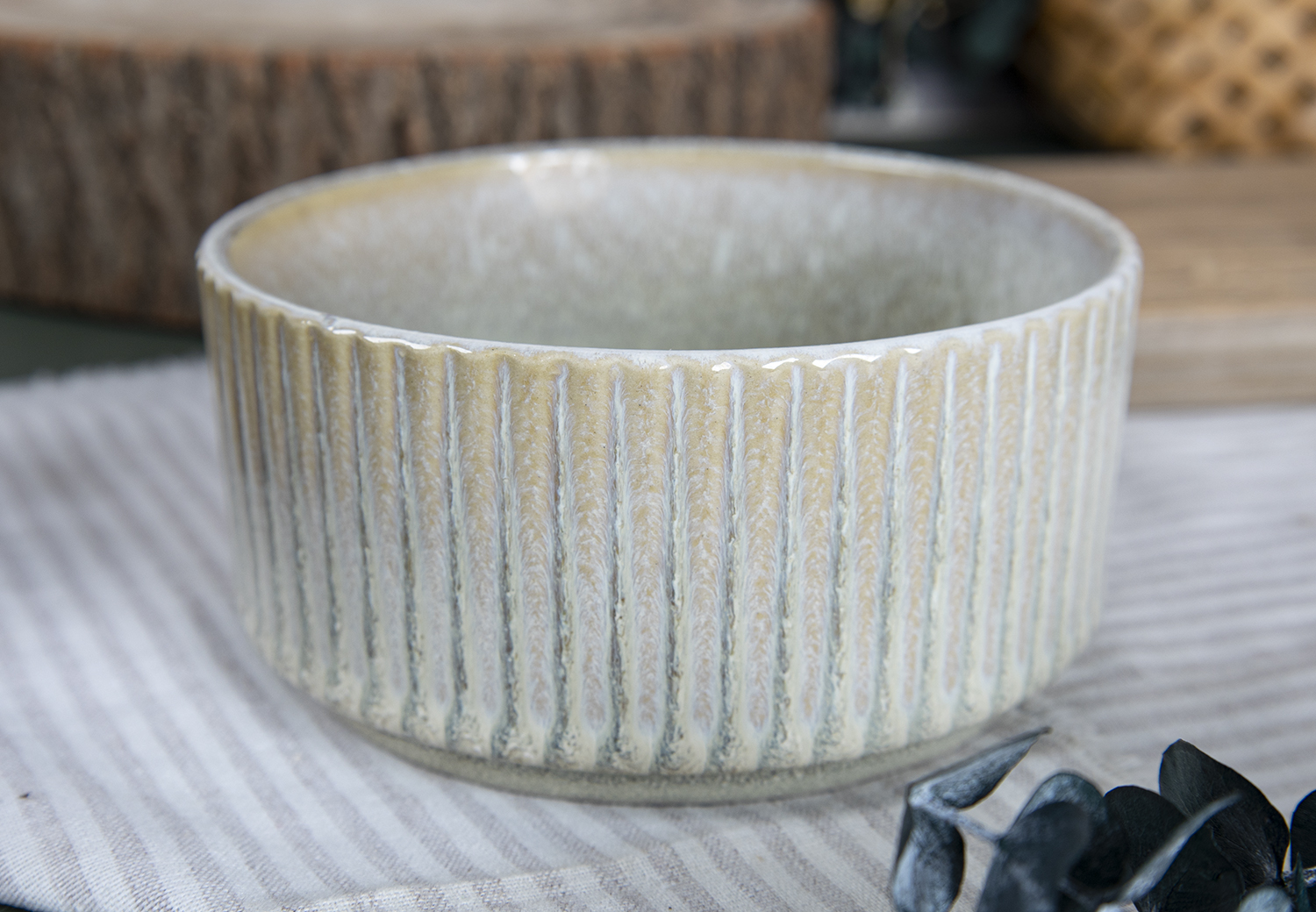 CHANGSHA HAPPY GO Vintage Matte Embossed Striped Stoneware Mug Set with Handcrafted Texture for Coffee and Tea  |happygodinnerware.com