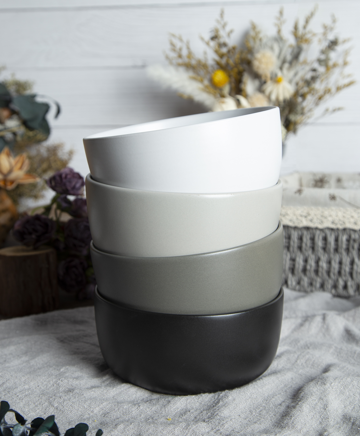 CHANGSHA HAPPY GO Nordic Monochrome Matte-Glaze Stoneware Collection | Ivory, Dove & Charcoal | happygoceramics.com