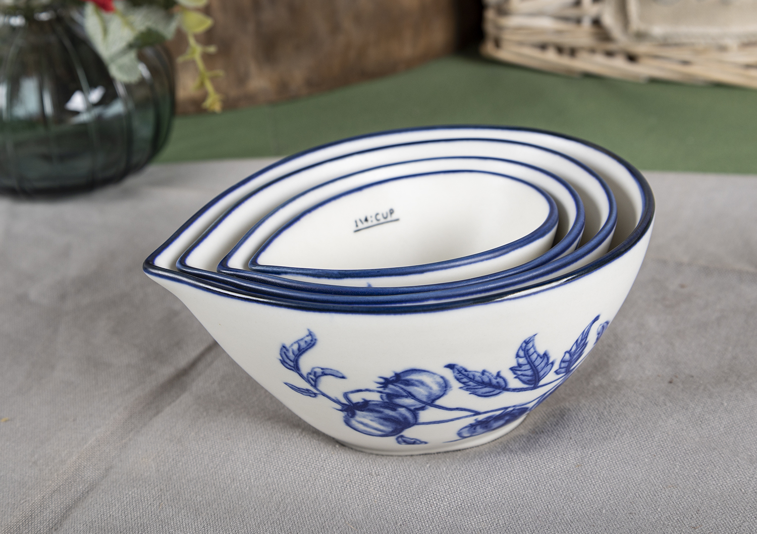 CHANGSHA HAPPY GO Mediterranean Mosaic Pattern Stoneware Dinnerware Set with Colorful Interior Decals |happygodinnerware.com
